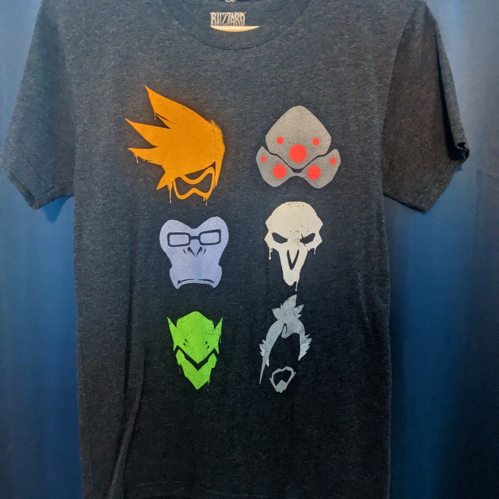 Blizzard Overwatch Character T-Shirt XSmall